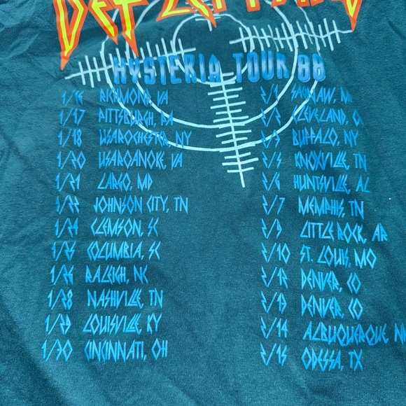 Def Leppard: Hysteria Repro Tour shirt from 88’: Adult Unisex Medium: GUC - Picture 4 of 5